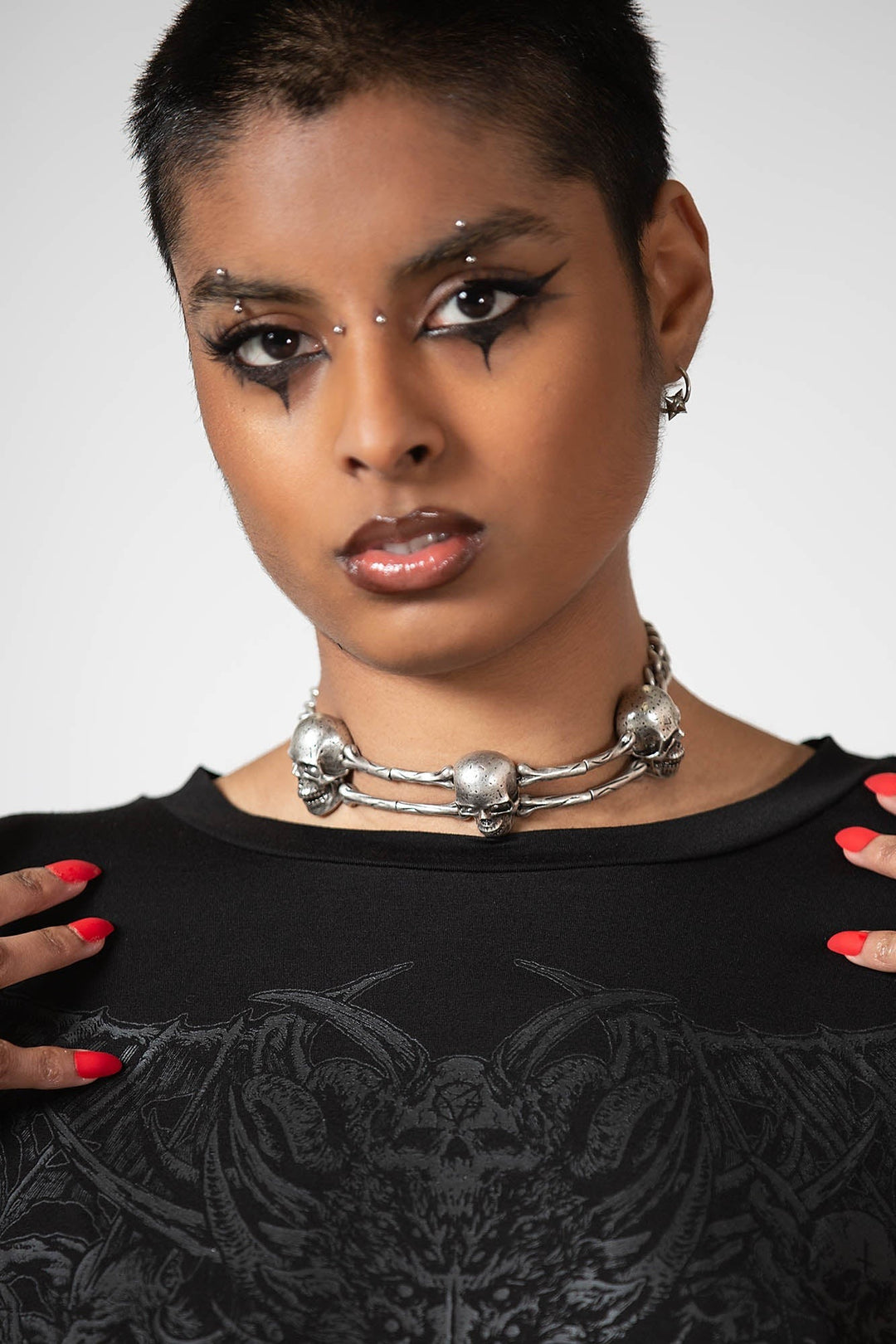 Naven Choker