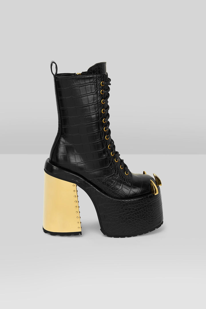 goth cosplayer boots
