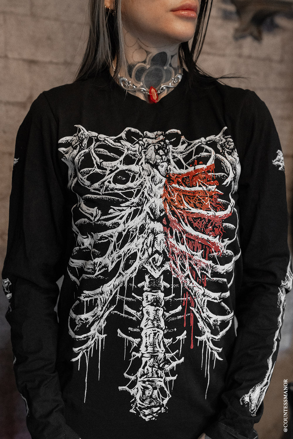 Bleeding Heart Skeleton T-shirt – VampireFreaks1