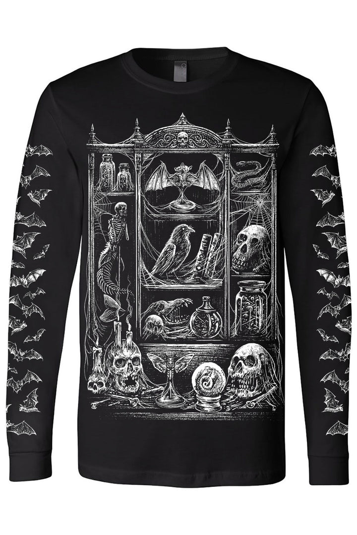 taxidermy t-shirt with printed bat sleeves