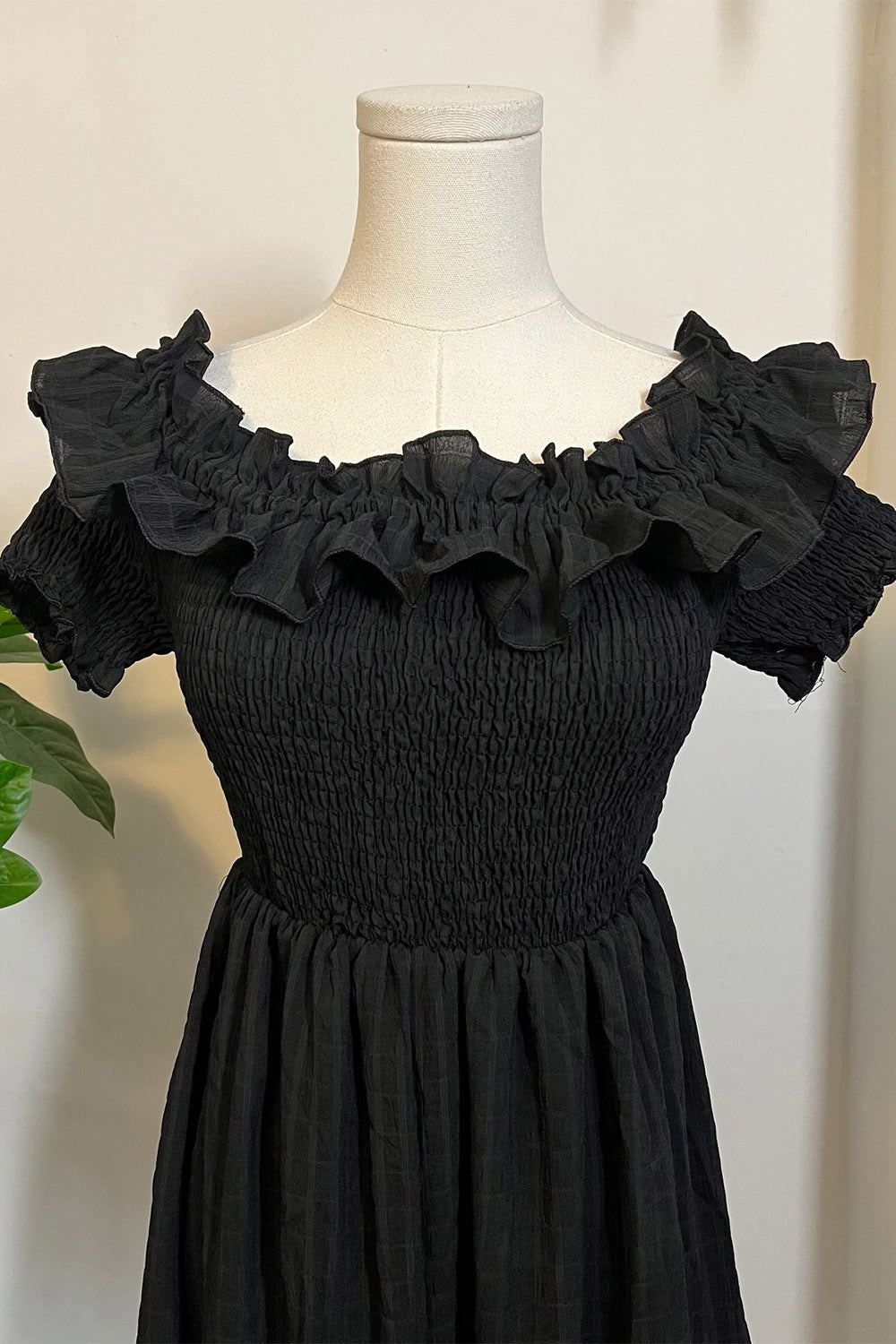 womens vintage black cottagecore prairie dress