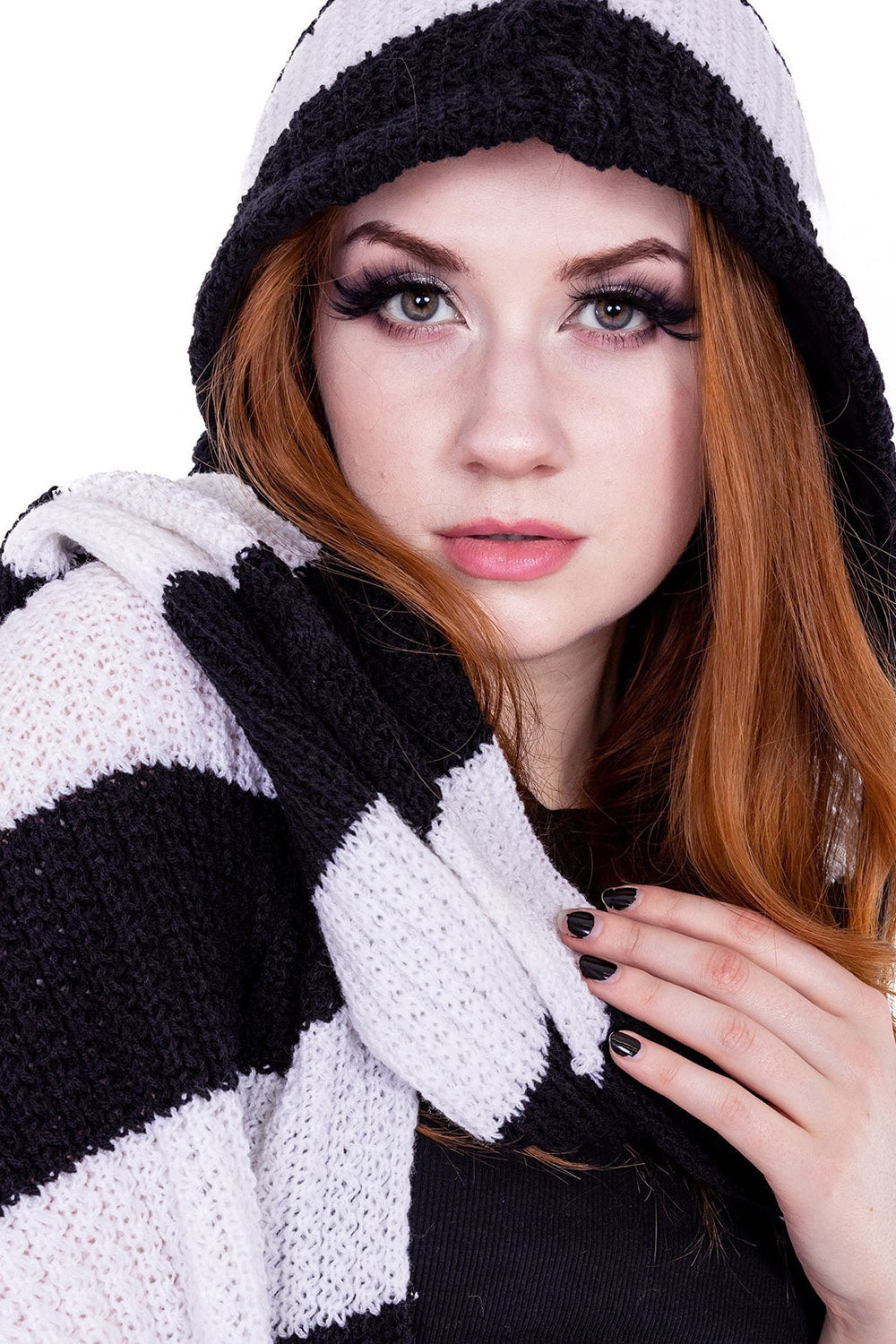 spooky emo black and white striped scarf