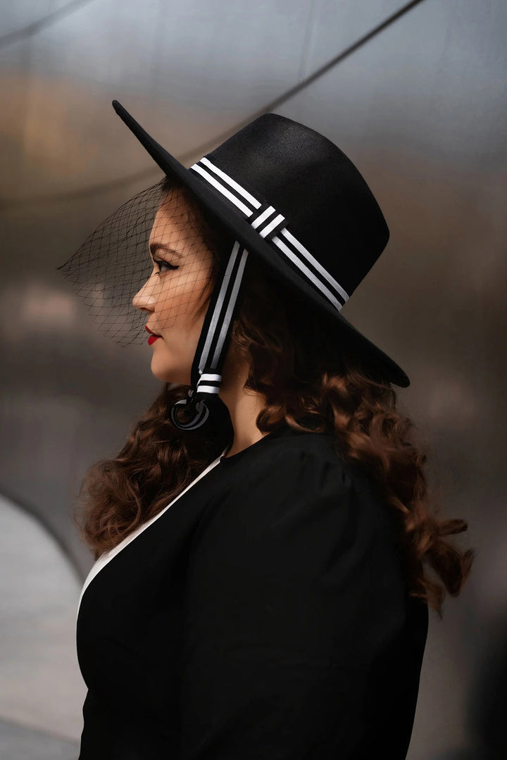 White Nightmare Veiled Hat