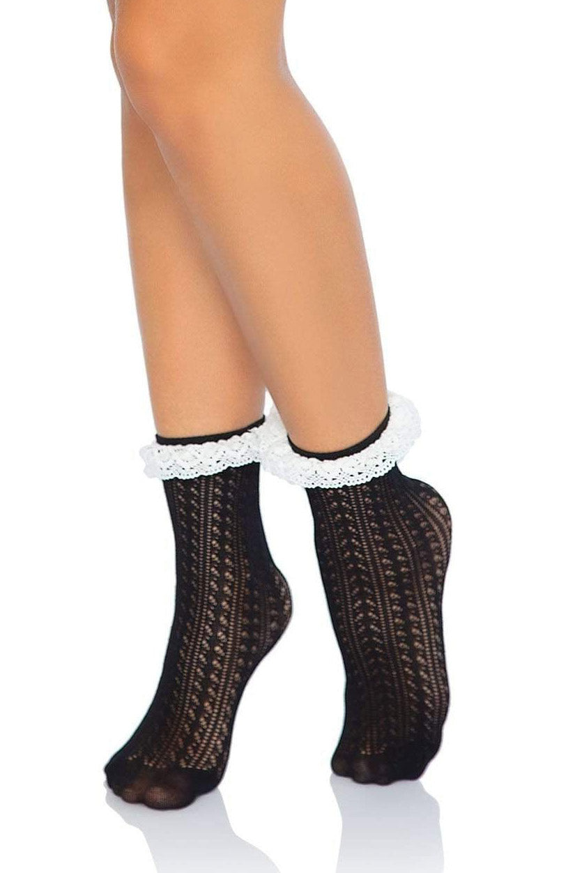 ruffled crochet socks
