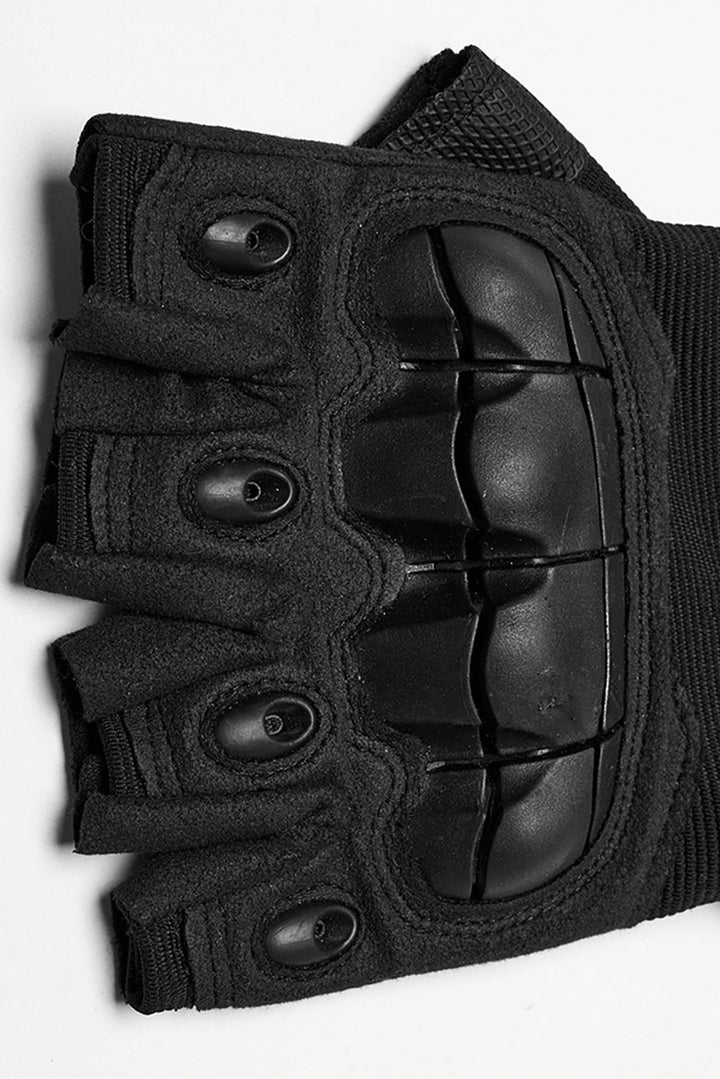 gothic armored gloves