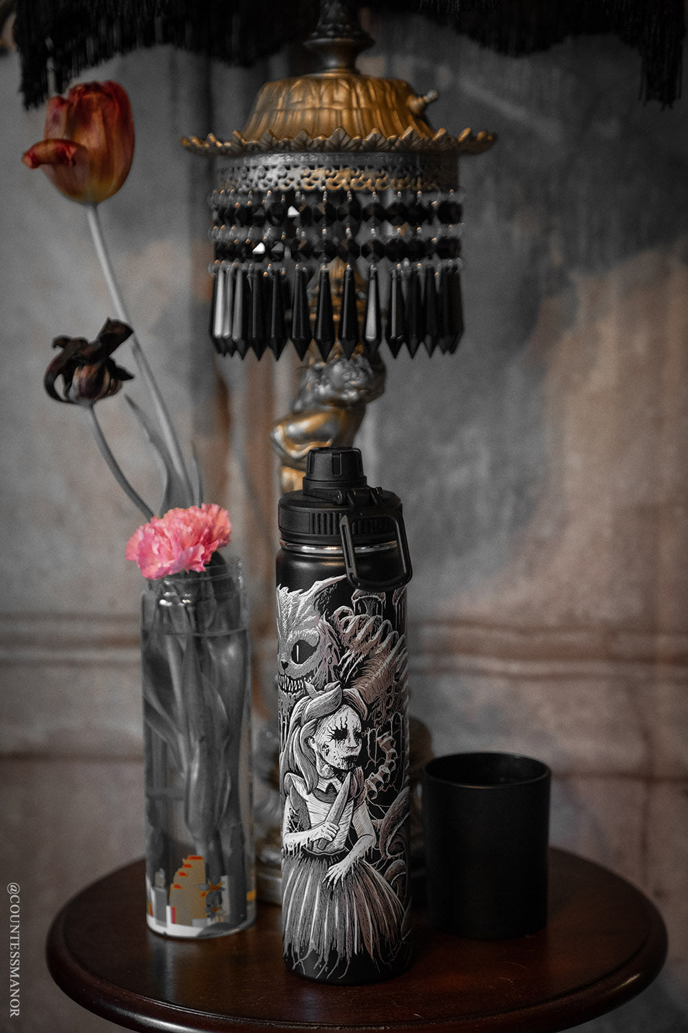 dark cottagecore stainless steel water bottle with clip lid