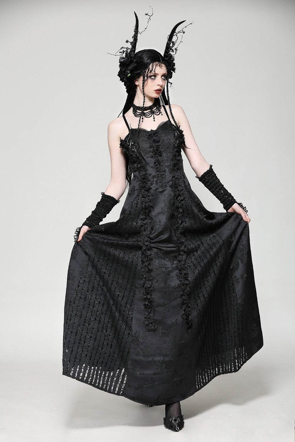 long black sweetheart neckline gown