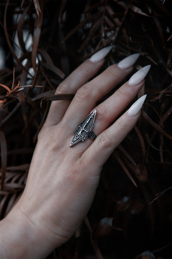 vintage gothic ring