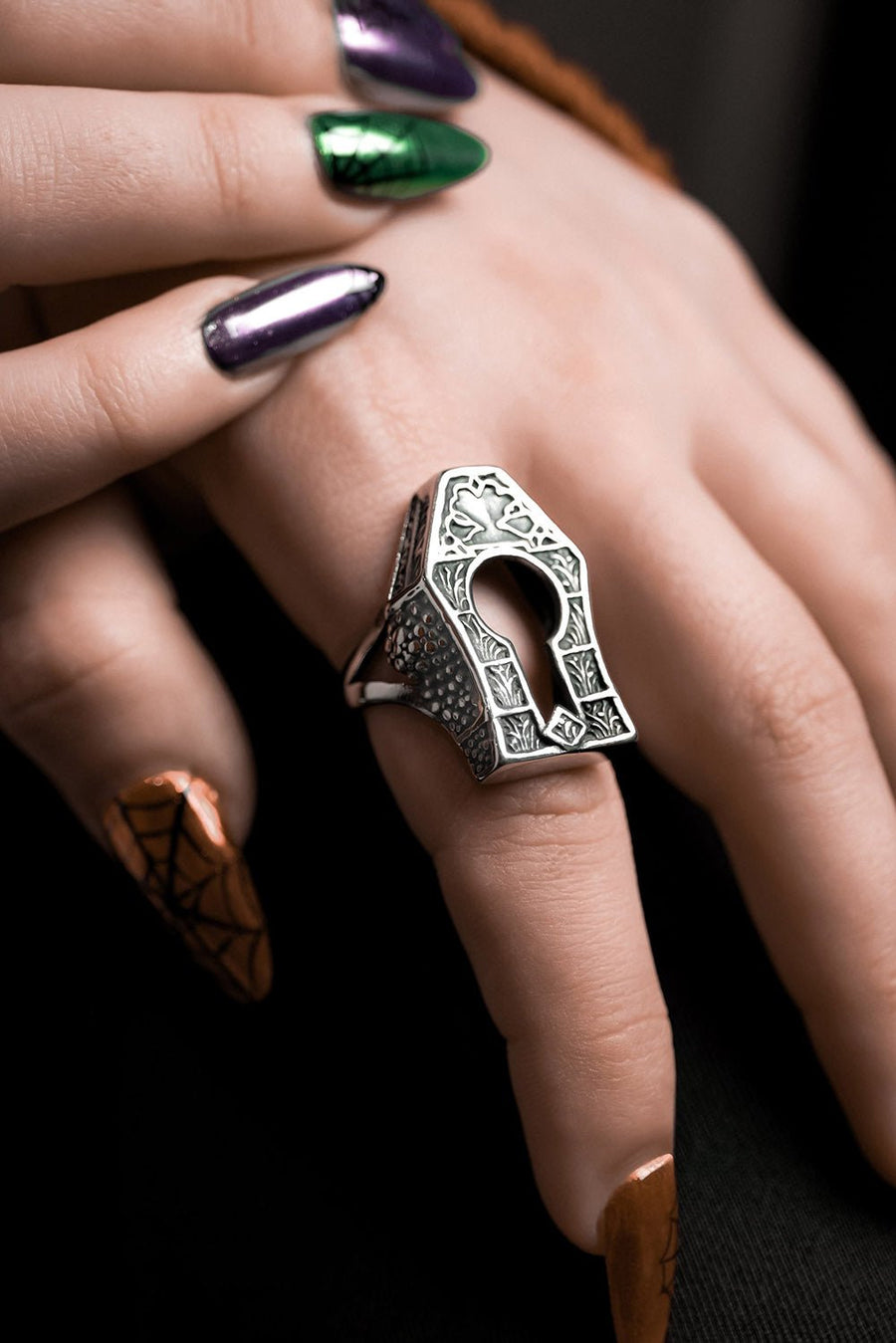 Gravekeeper Ring - jewelry - VampireFreaks - Lively Ghosts