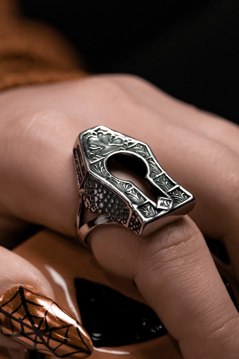 Gravekeeper Ring - jewelry - VampireFreaks - Lively Ghosts