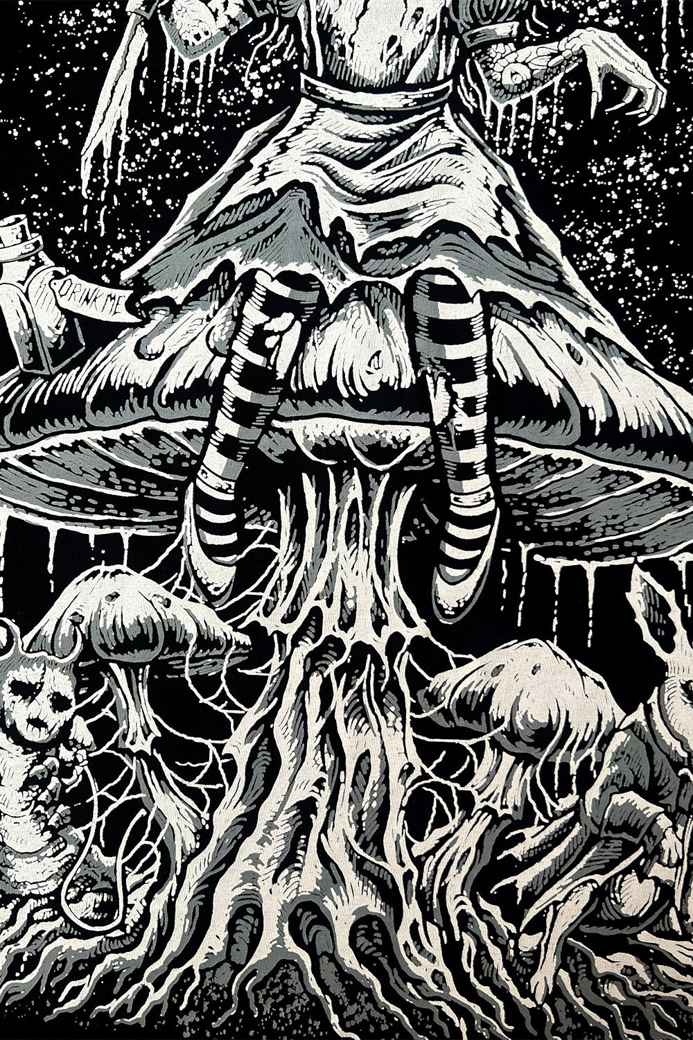 heavy metal spooky alice in wonderland clothes