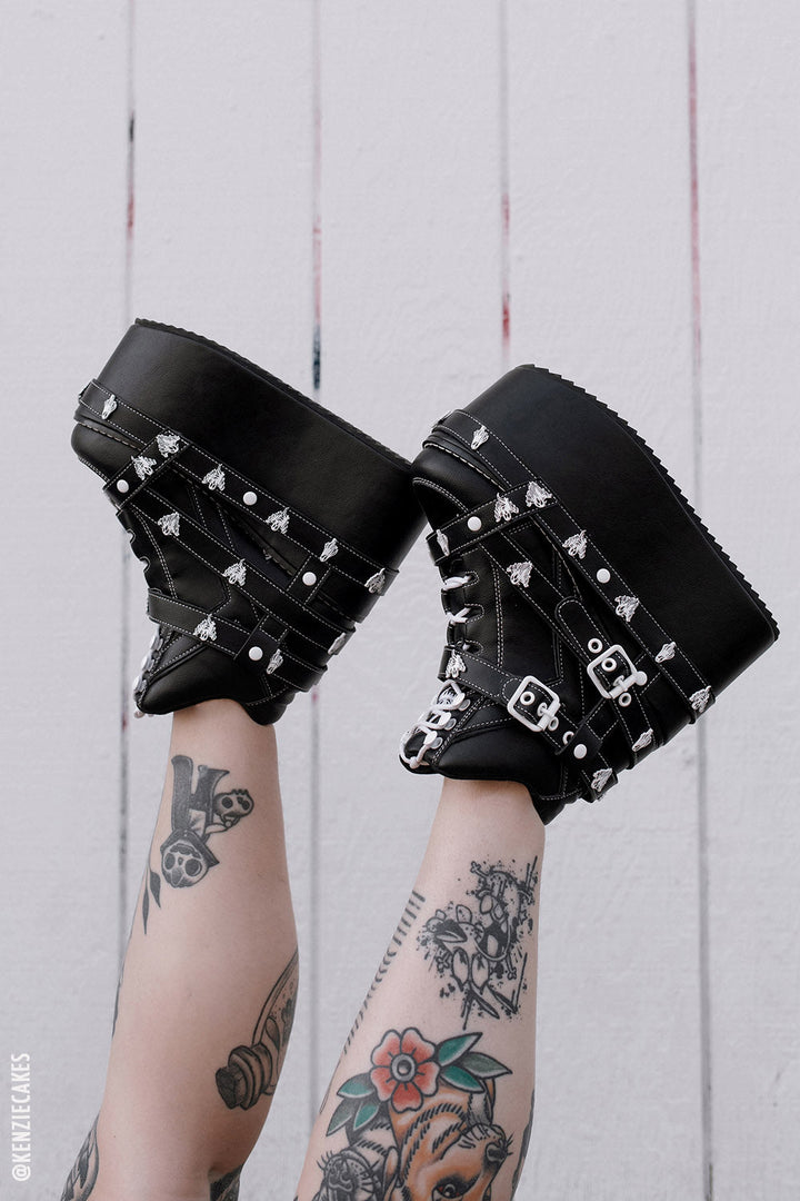 womens dark kawaii shoes