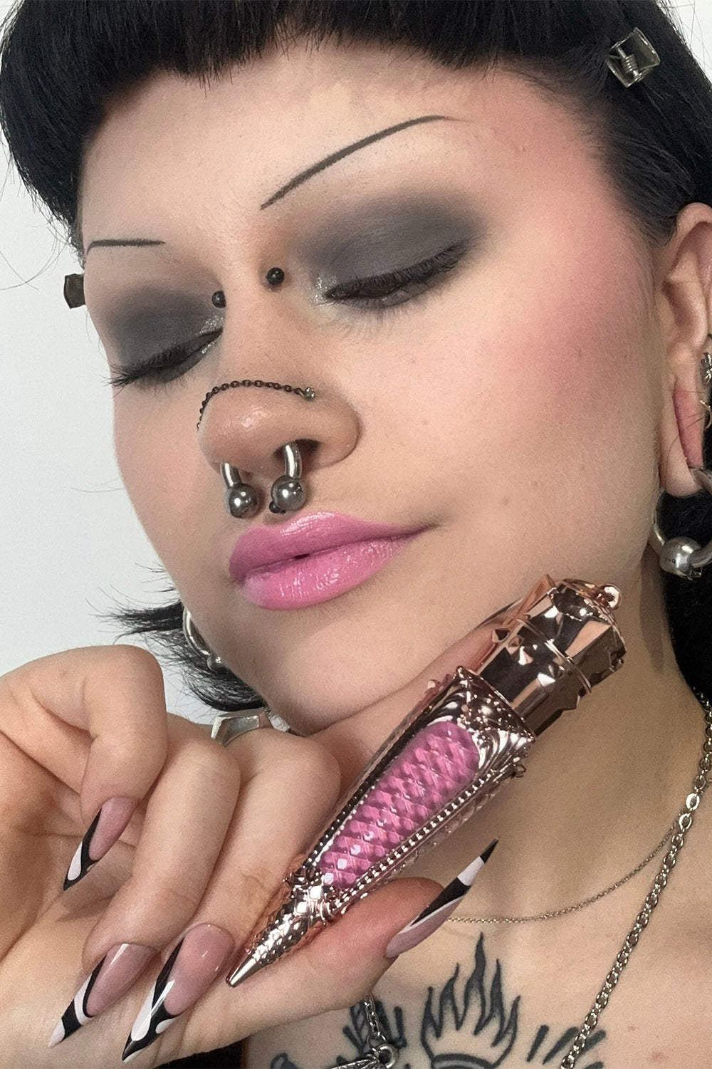 kawaii pastel pink lipgloss by mermaid salon