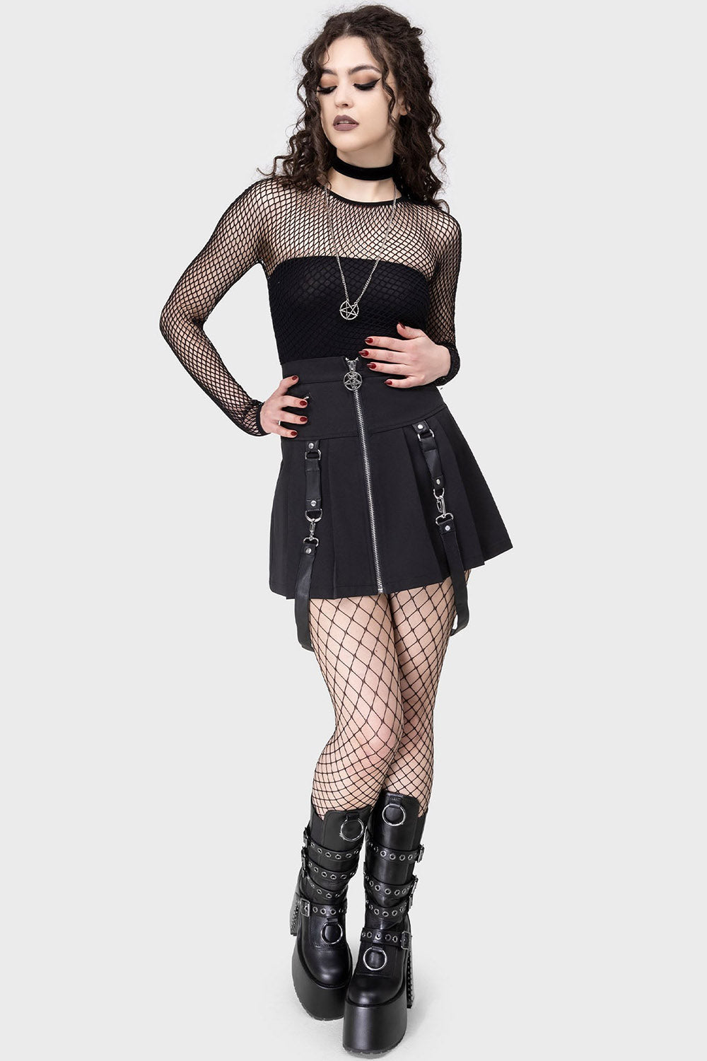 killstar fishnet leggings