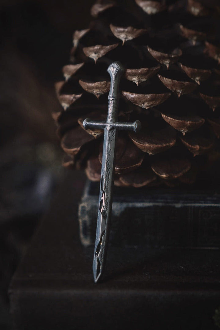 metal pin