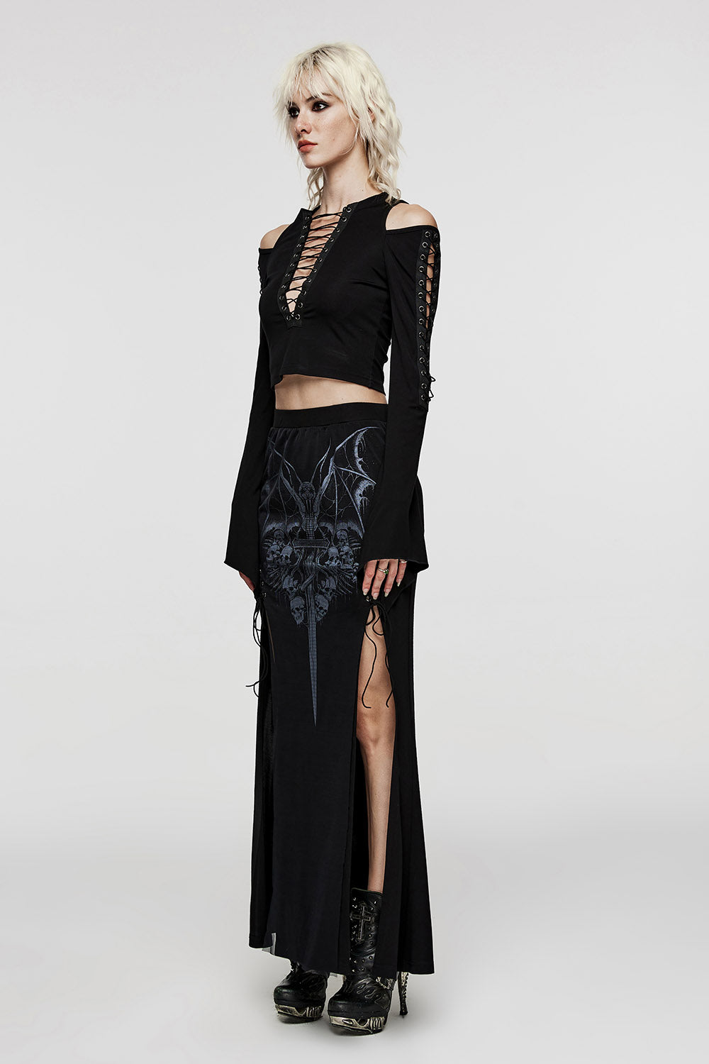 leg slits goth maxi skirt