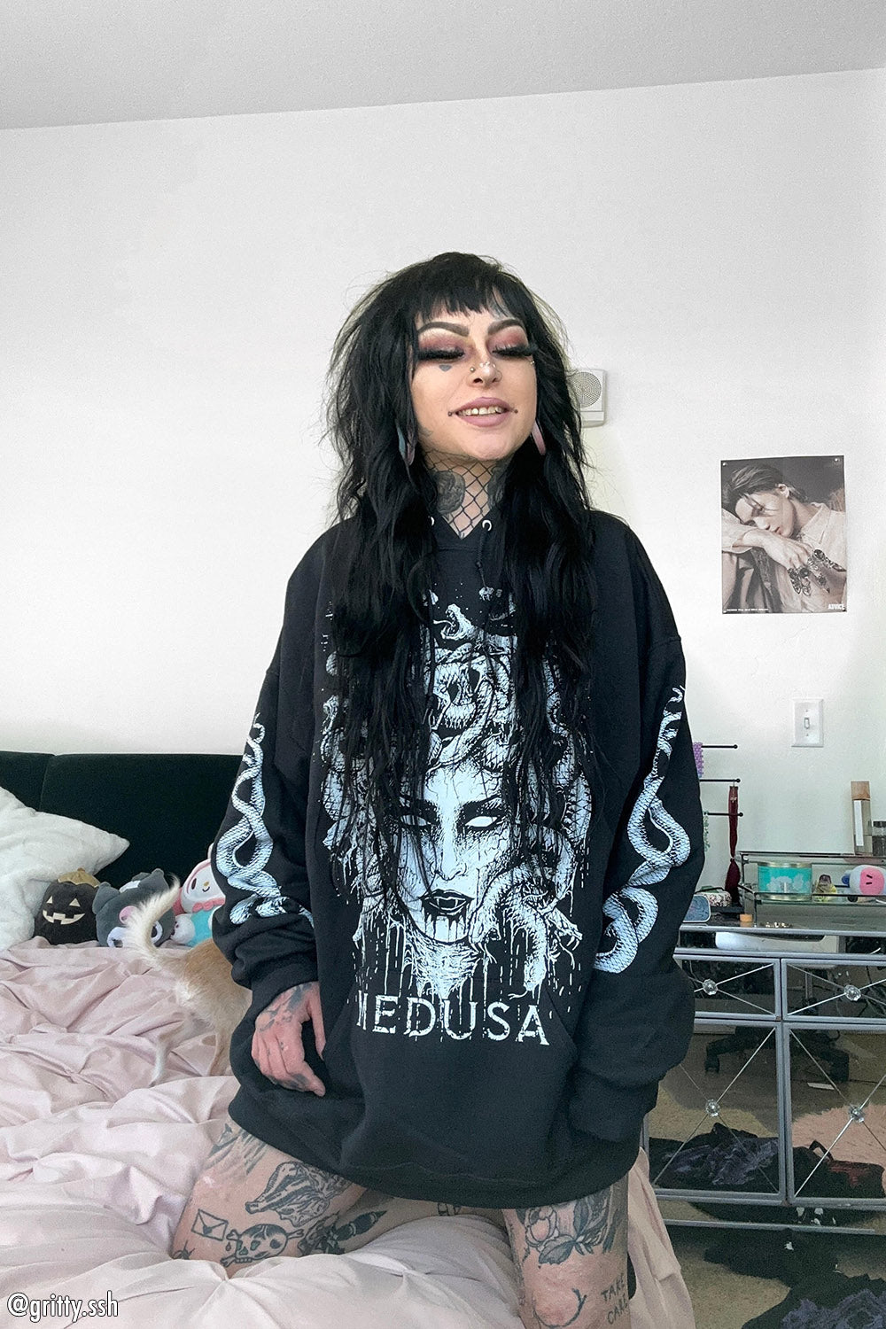 Medusa Hoodie [Zipper or Pullover]