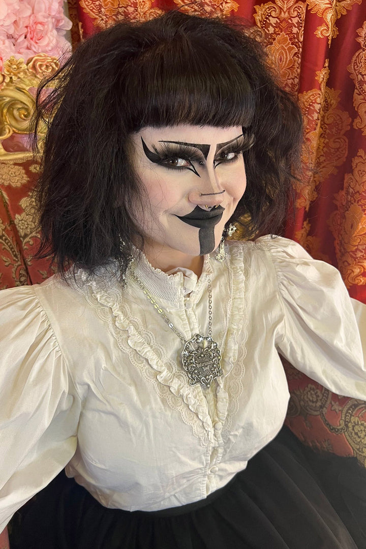 gothic shell necklace