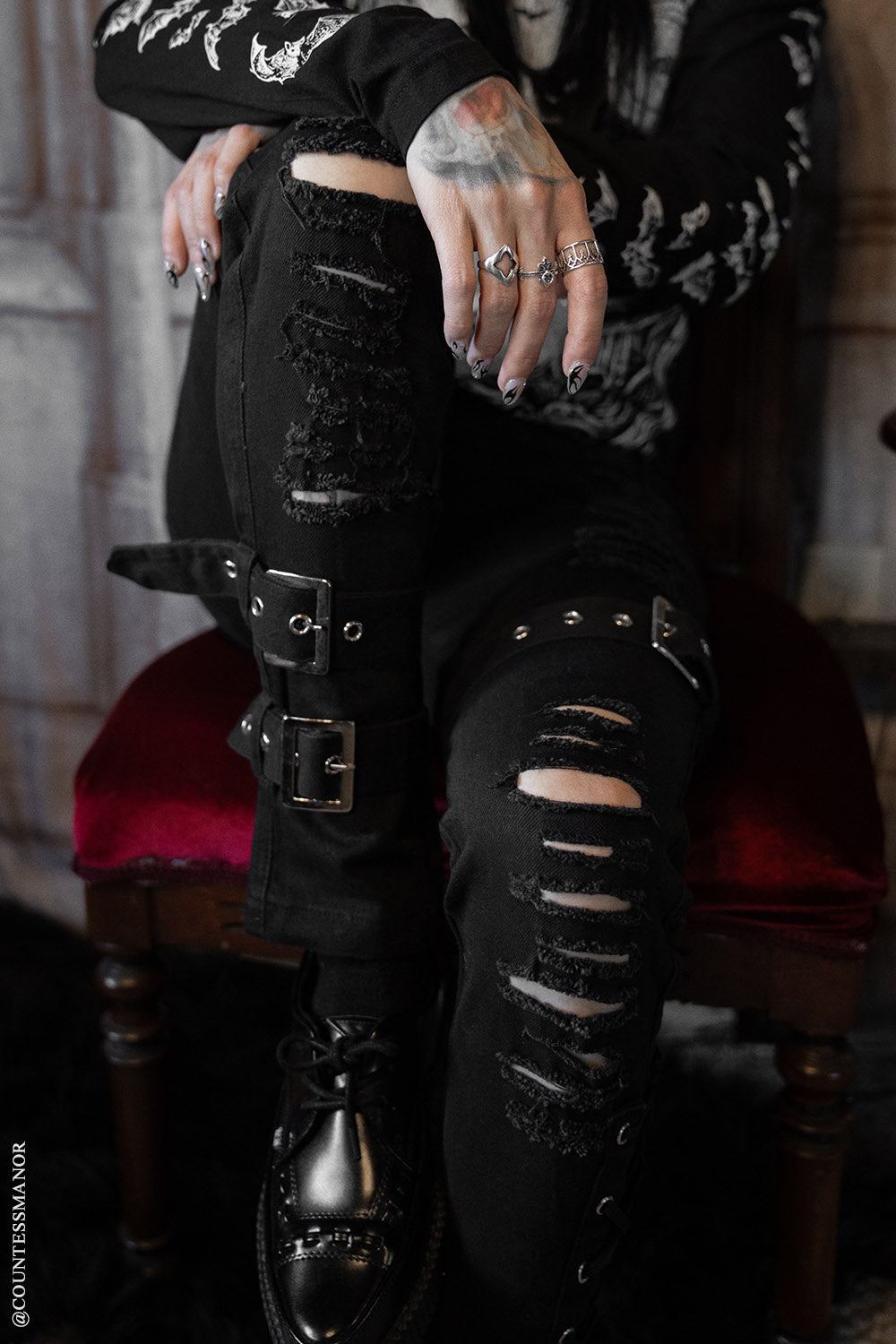 mens buckled skater skinny jeans