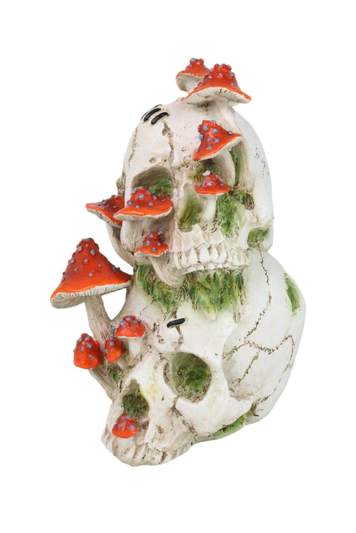 resin goblincore skull sculpture