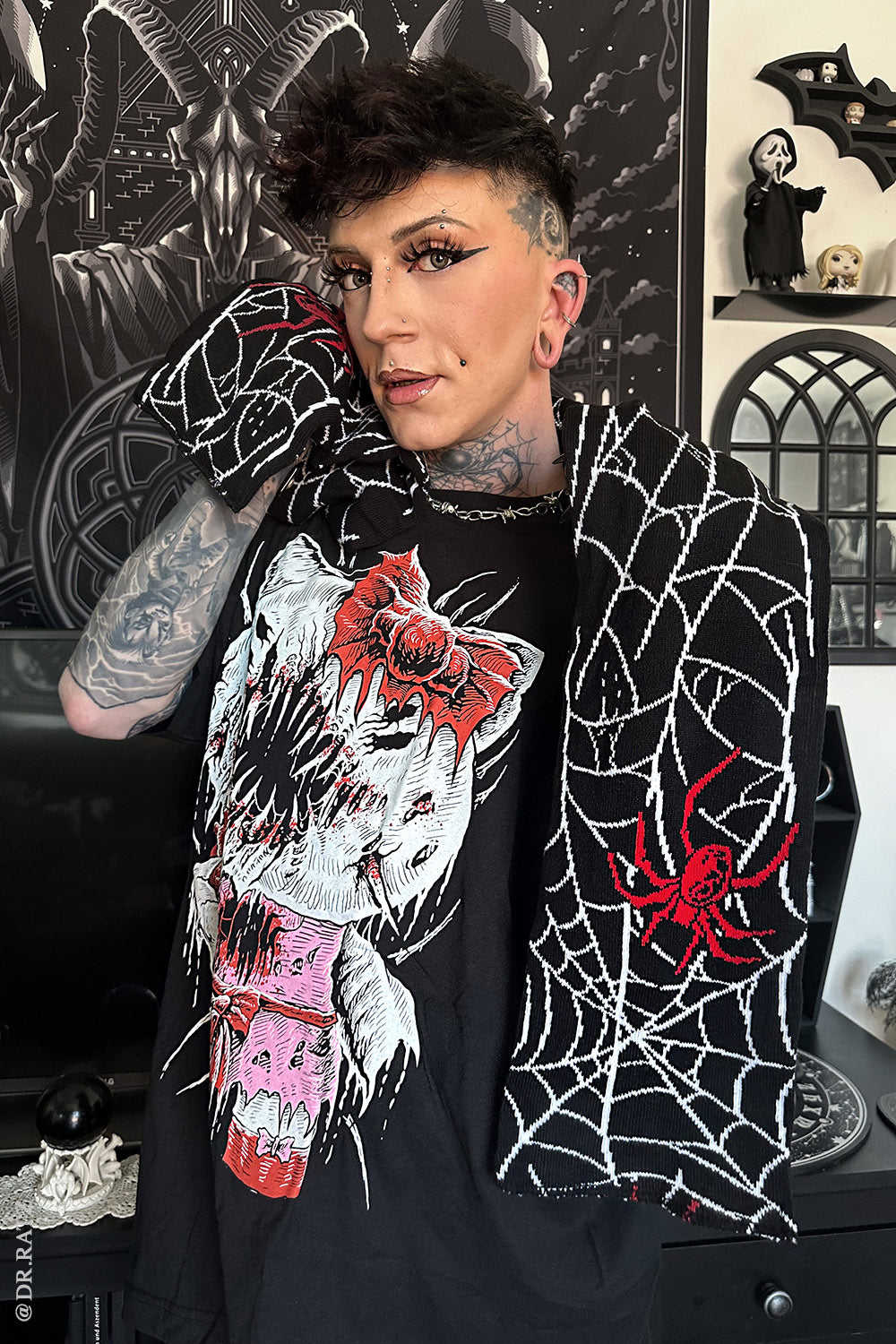 Spiderweb Scarf