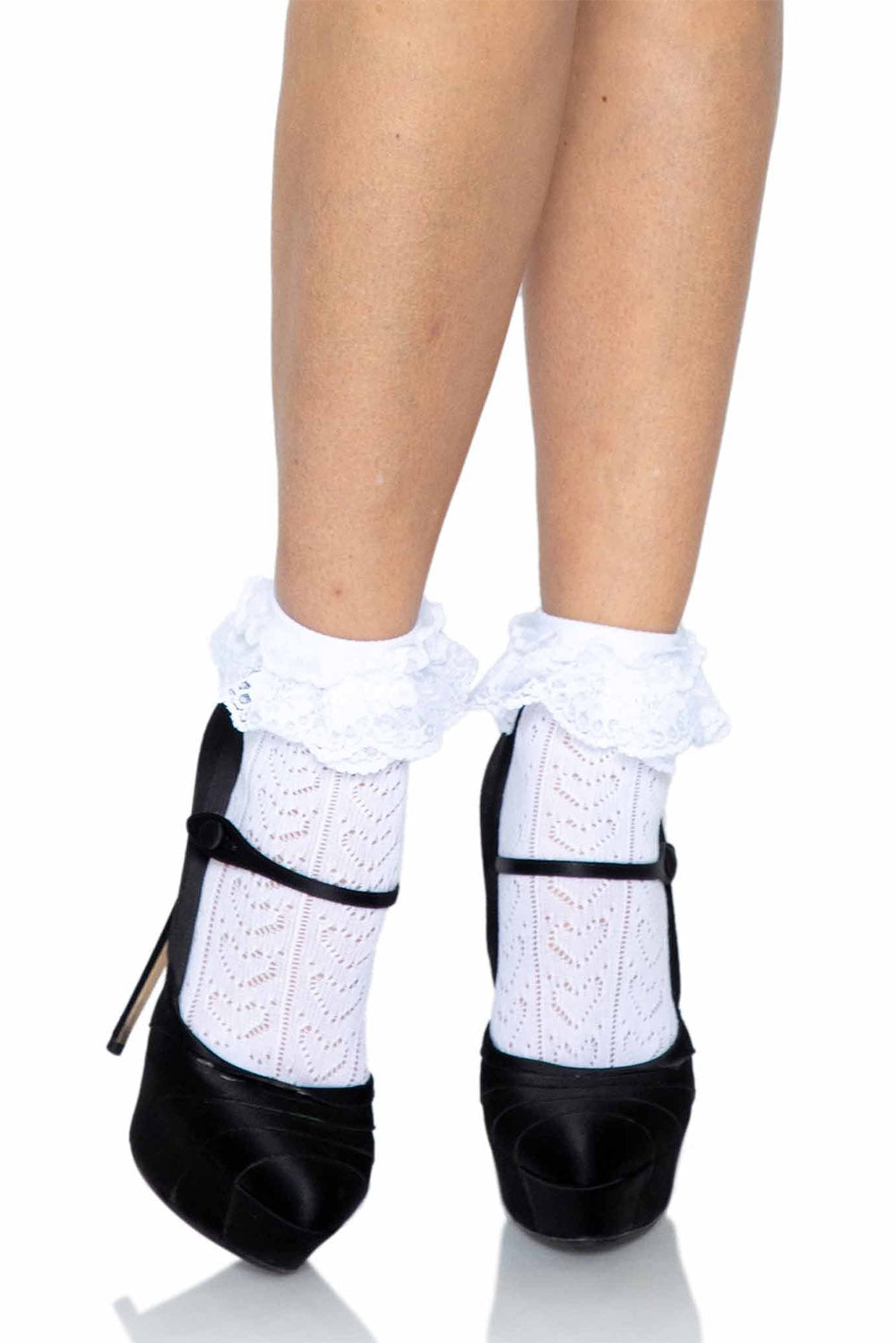 white ruffled lace socks by leg avenue
