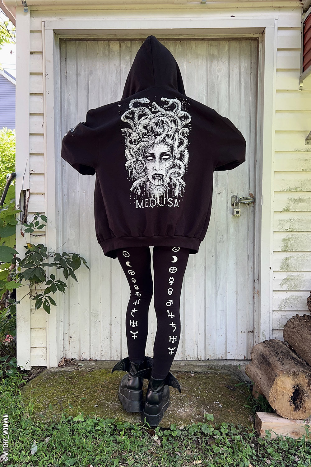 Medusa Hoodie [Zipper or Pullover]