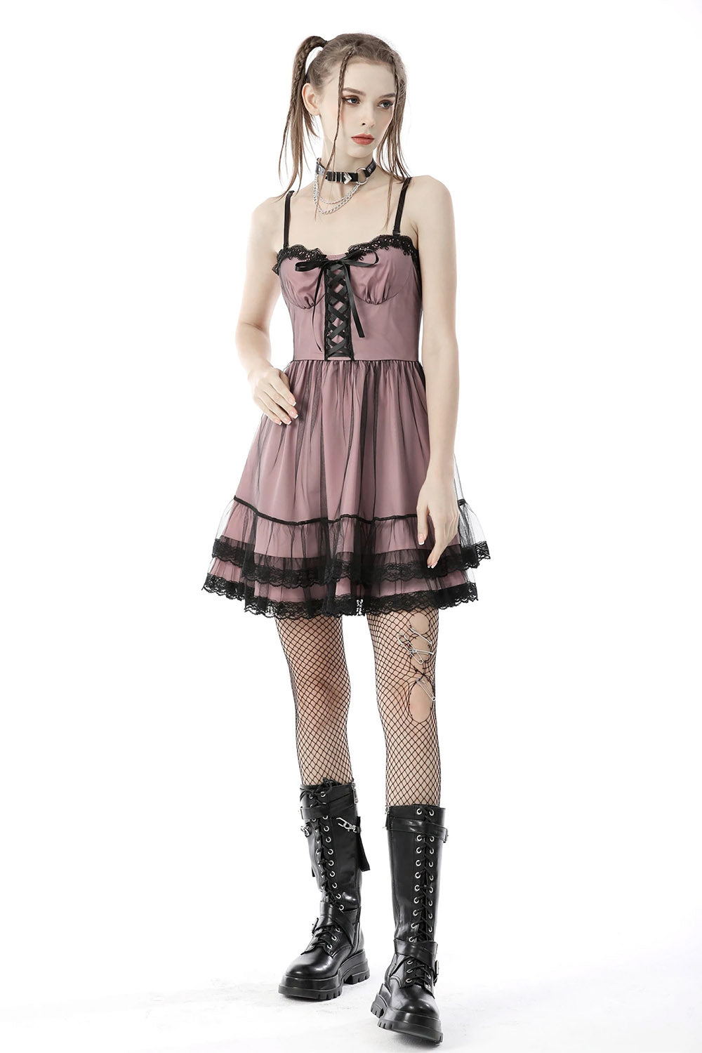 Rosa Puppenkleid aus Porzellan