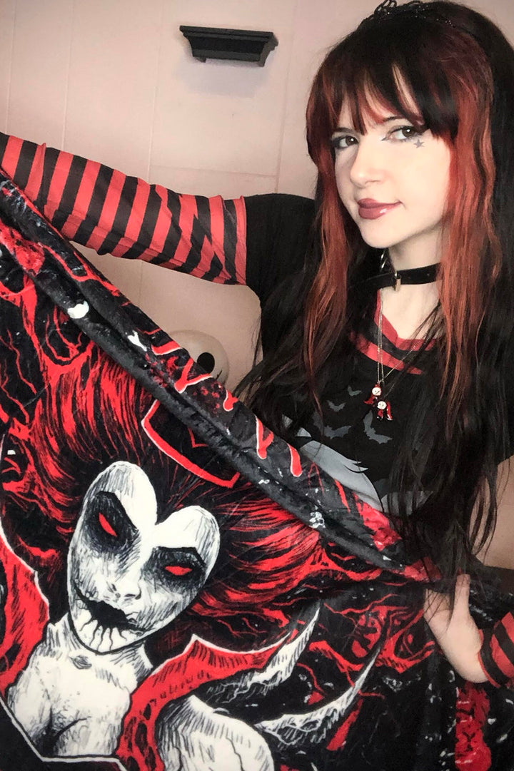 Queen of Hearts Throw Blanket