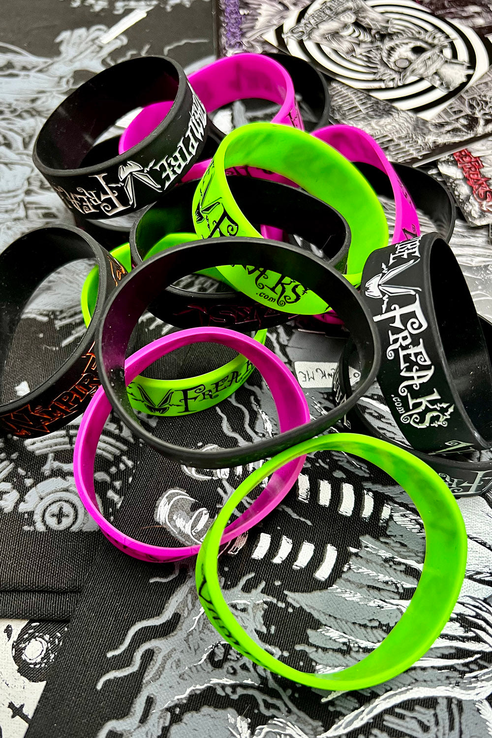 Pulseras de goma VampireFreaks (paquete de 4)
