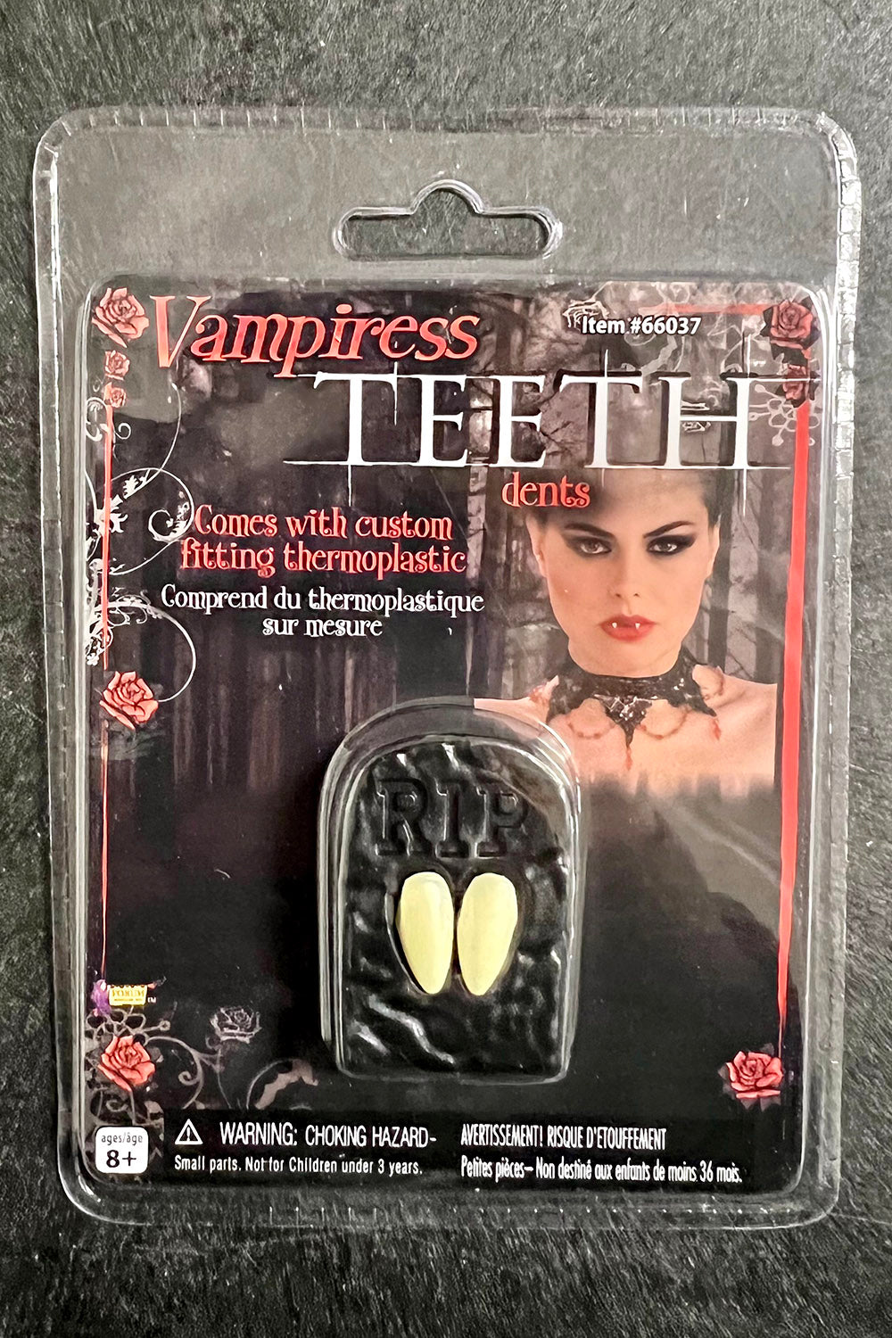 Custom Fangs and Vampire Teeth Orders and Sales