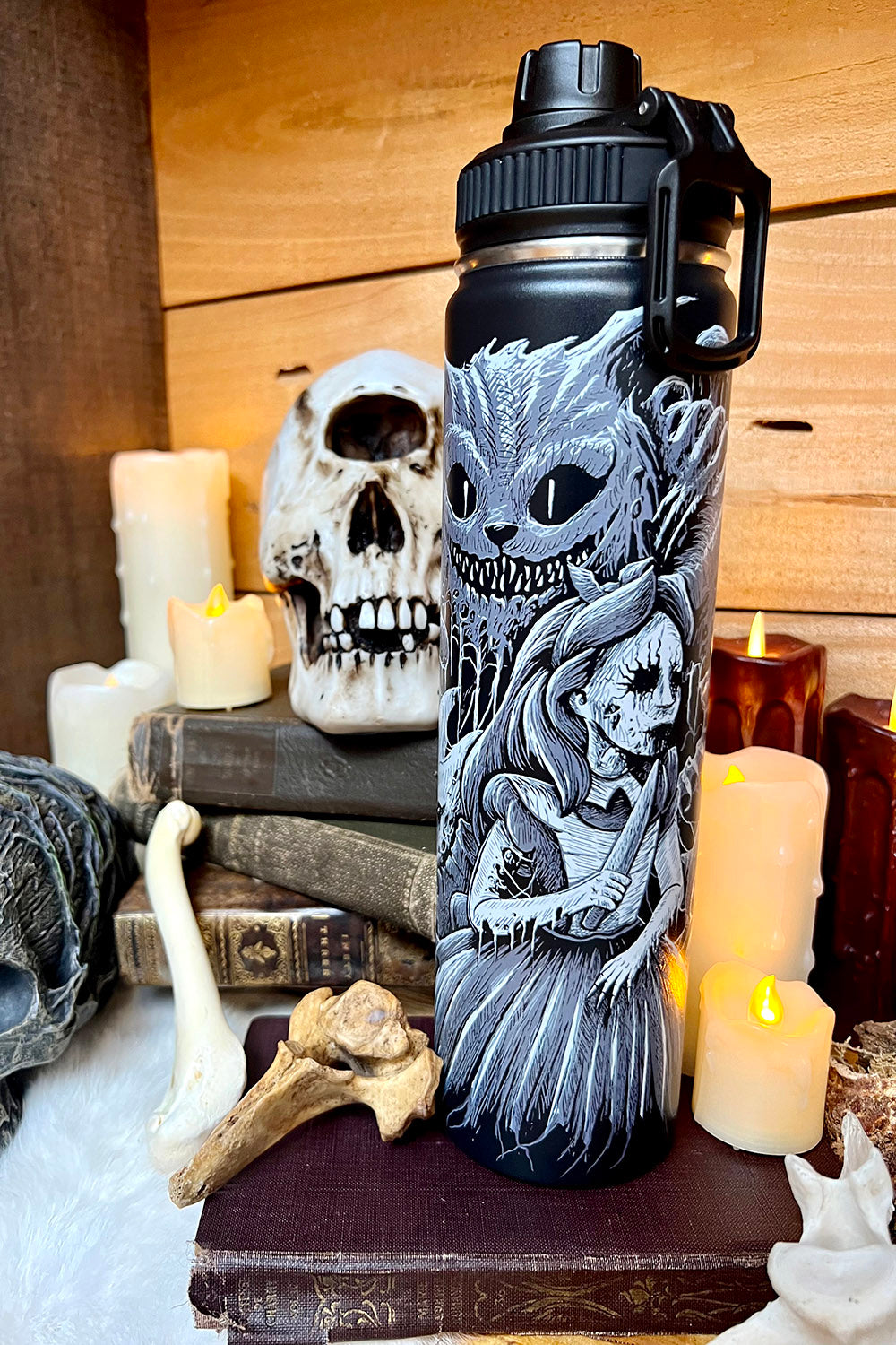 Alice in Murderland 24 oz Water Bottle Tumbler — Housewares VampireFreaks