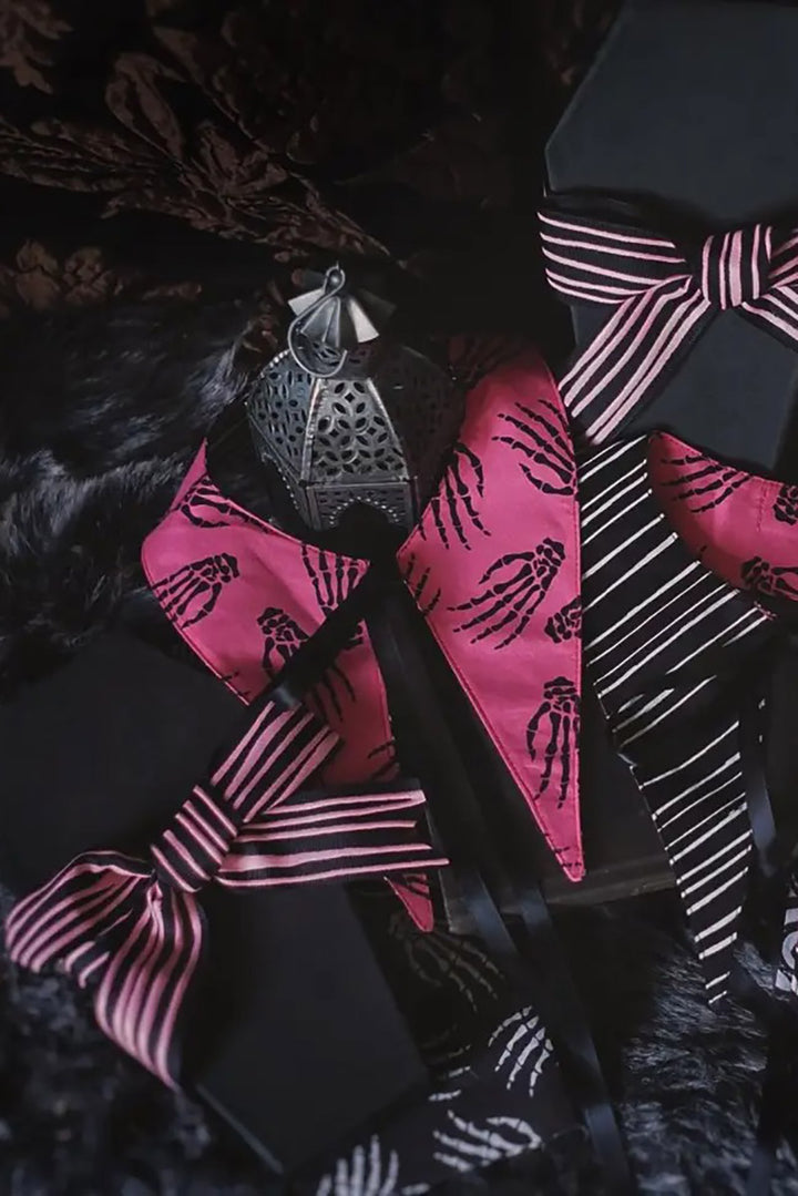 The Nightmare Reversible Collar