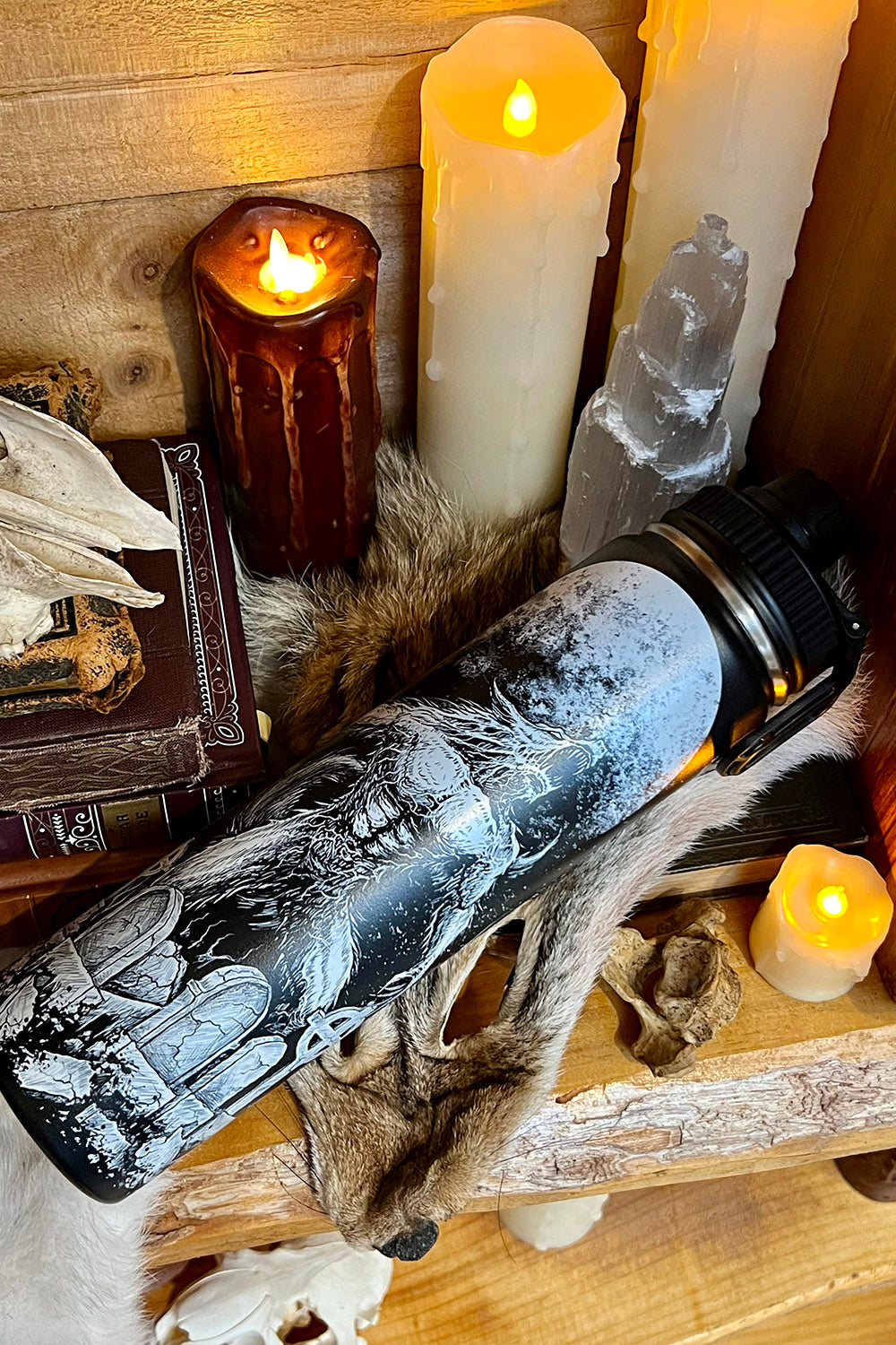 Werewolf 24 Oz Water Bottle Tumbler