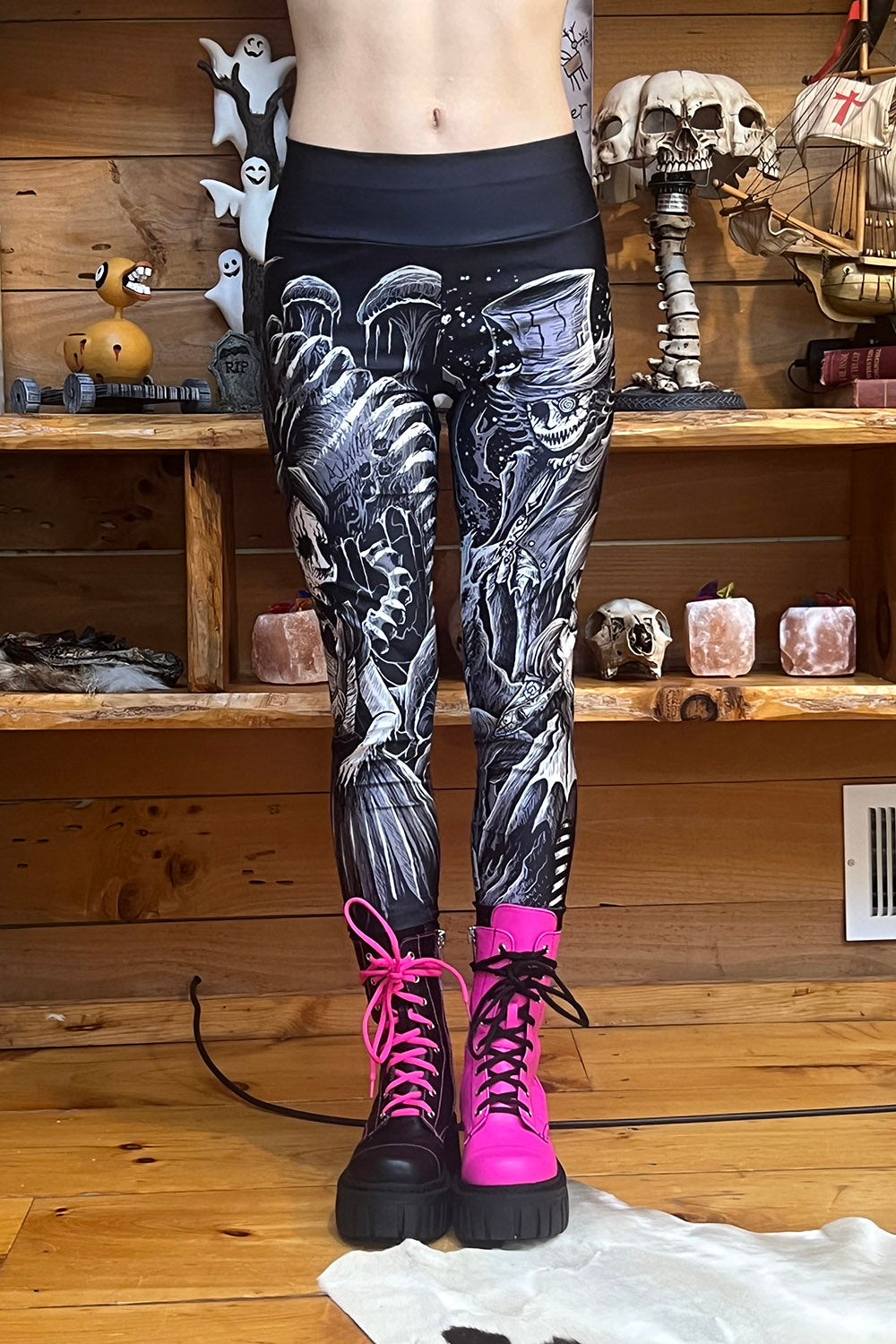 Wicked Wonderland Leggings