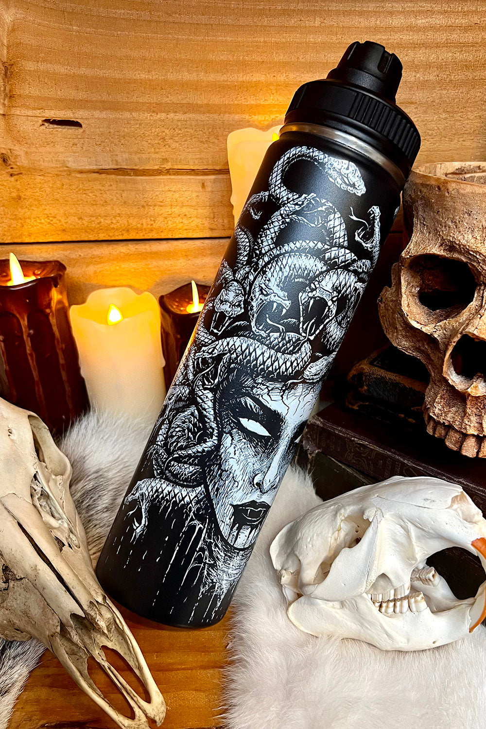 Medusa 24 Oz Water Bottle Tumbler