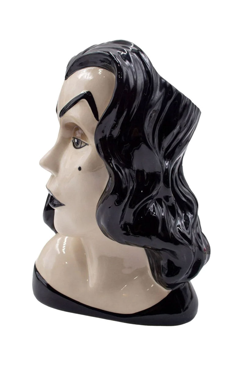 Jarrón de cerámica con retrato de vampiro