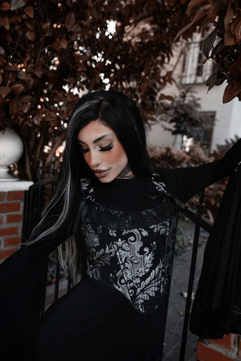 womens silver and black lace corset