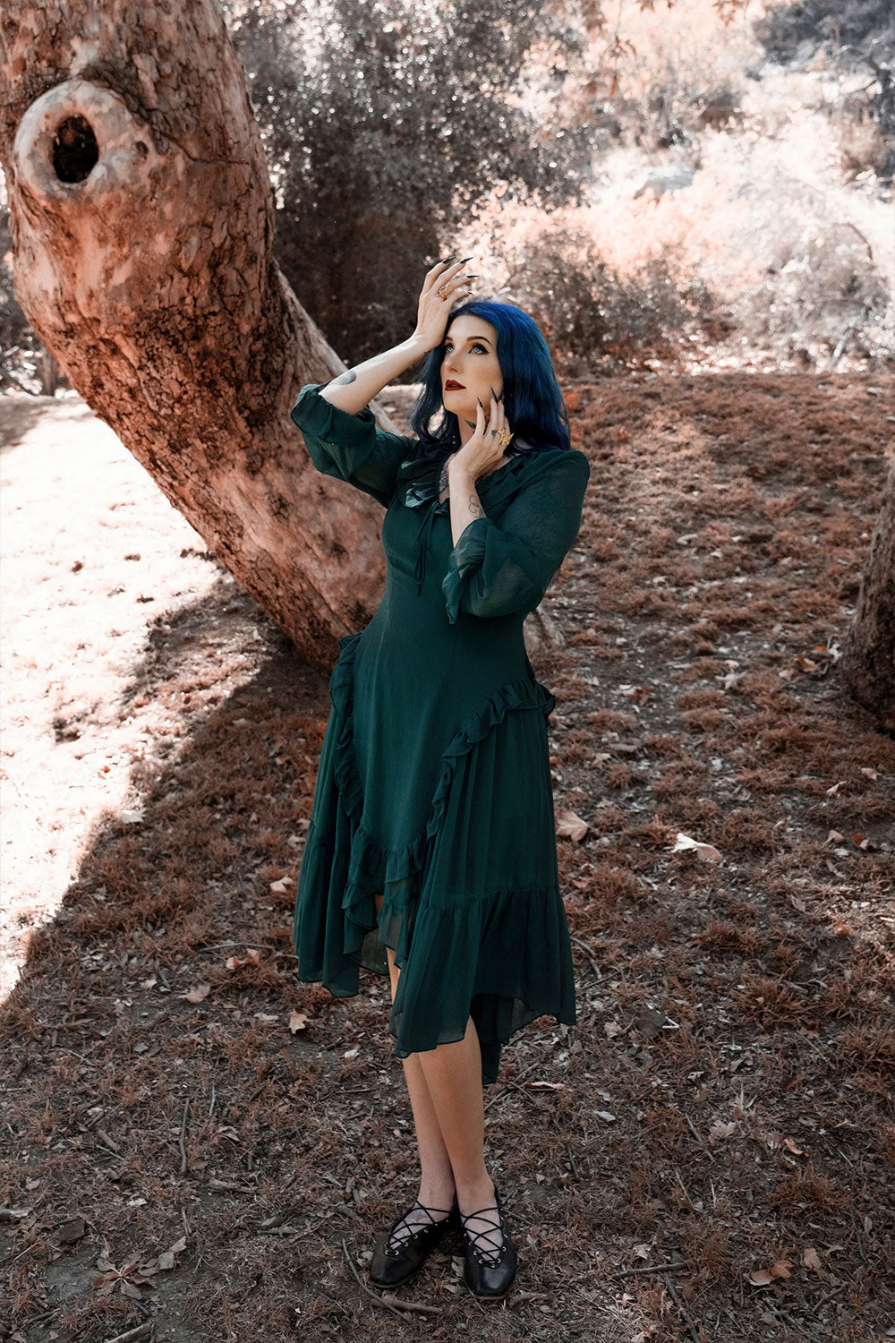Allonge Garden Dress in dark green from Lively Ghosts