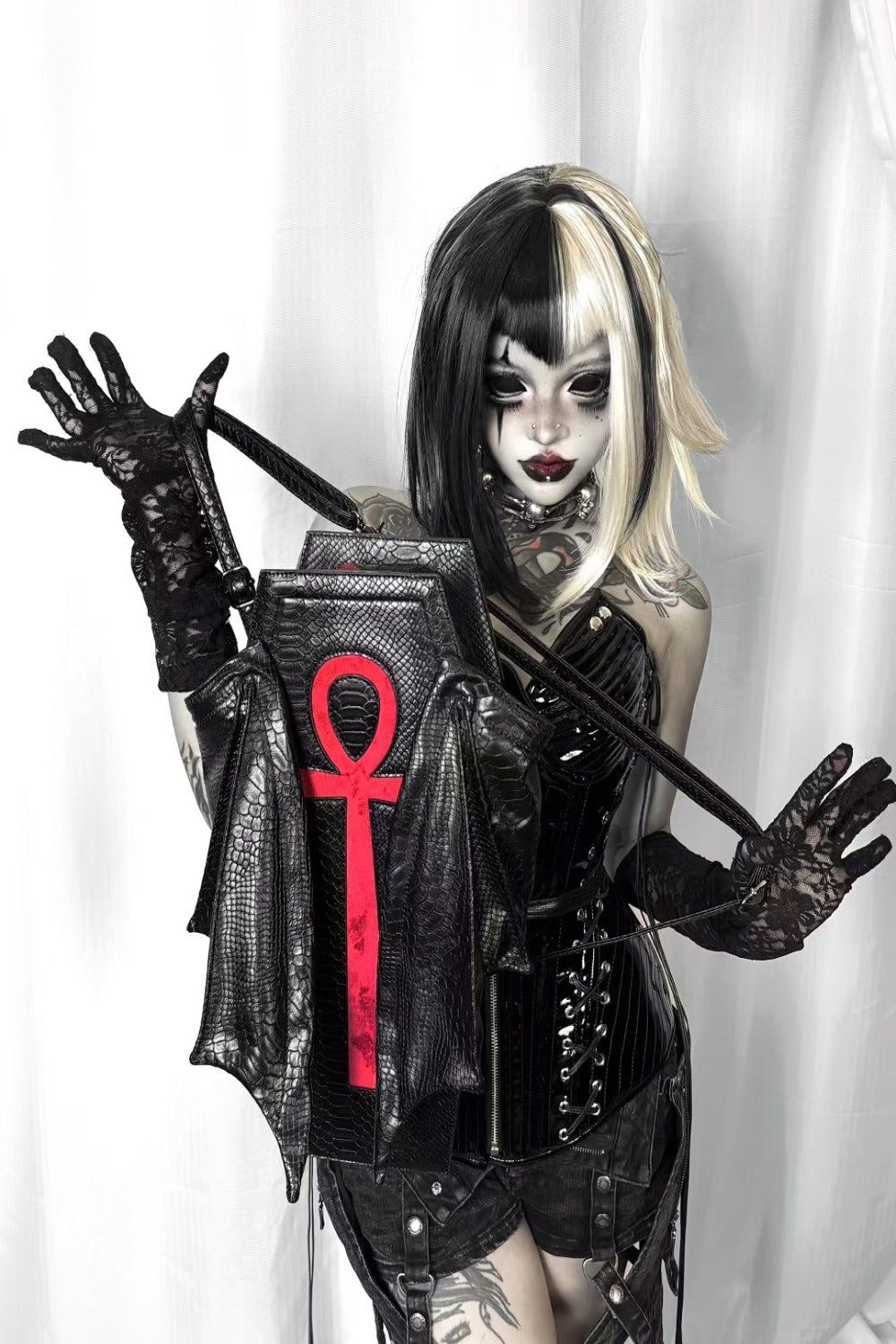 Ankh Coffin Batwing Bag [Snakeskin]