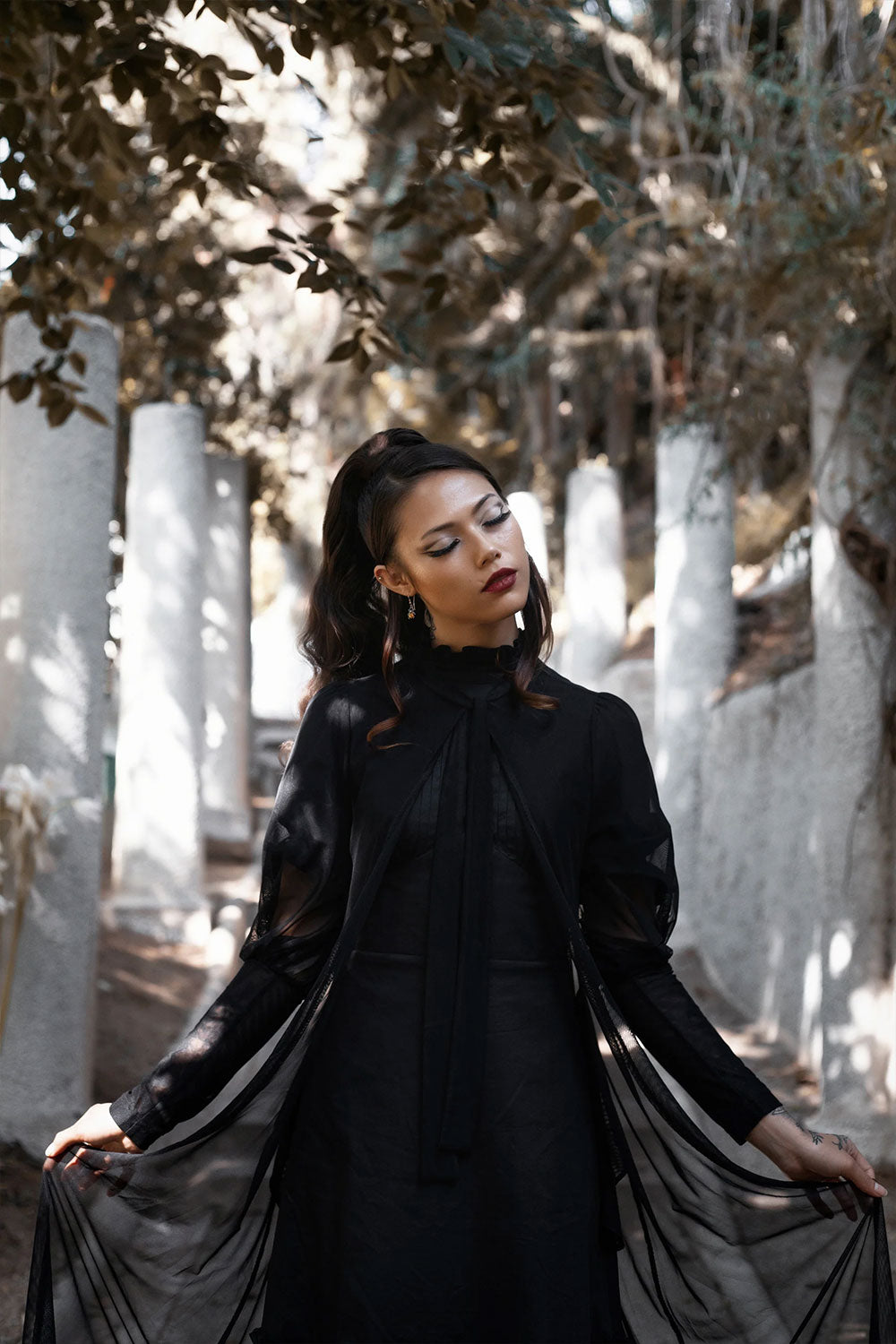 tie collar long black mesh puff sleeve duster