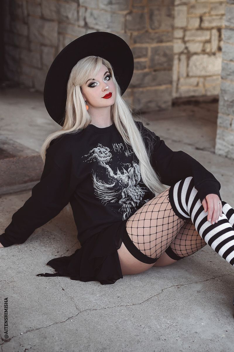 gothic sleepy hollow sweater