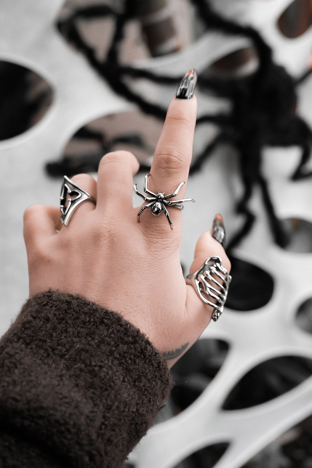 novelty silver spider ring