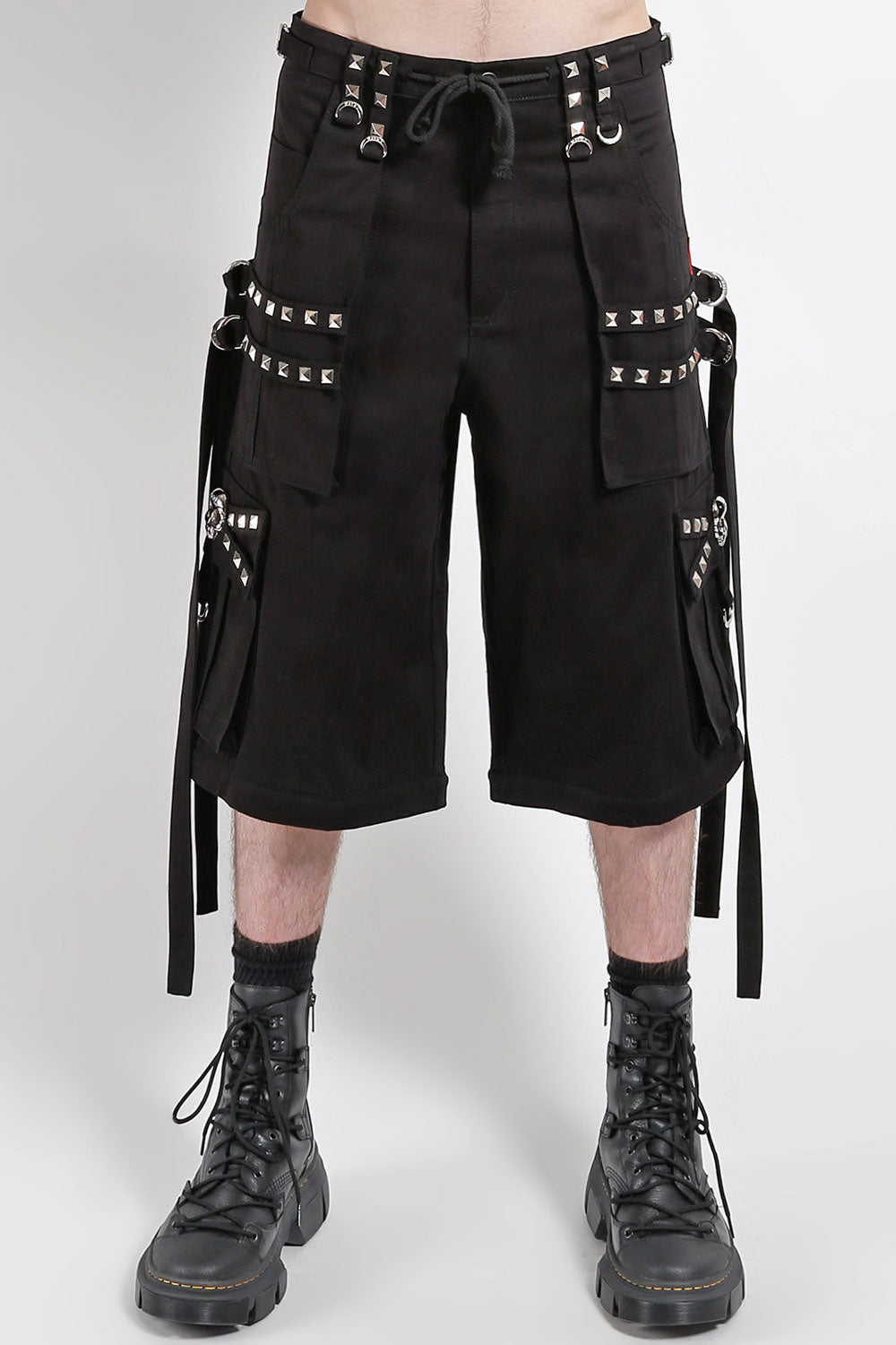 Pantalones cargo con cremallera y tachuelas de Tripp NYC