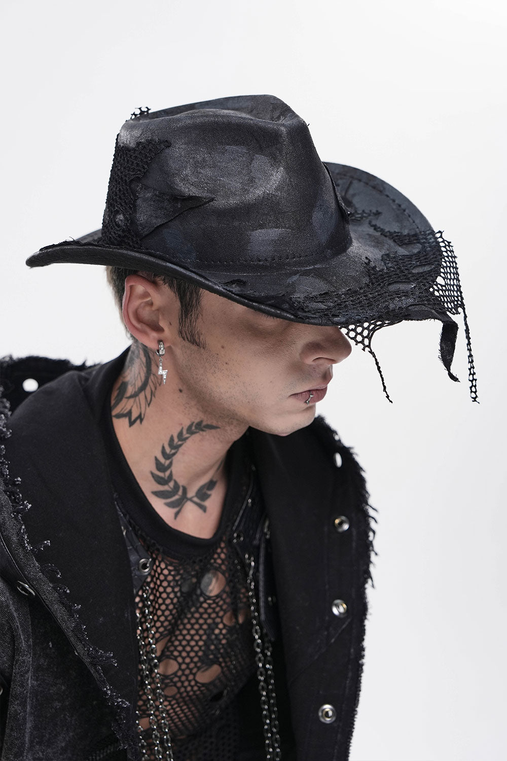 Black cowboy hat from Devil Fashion