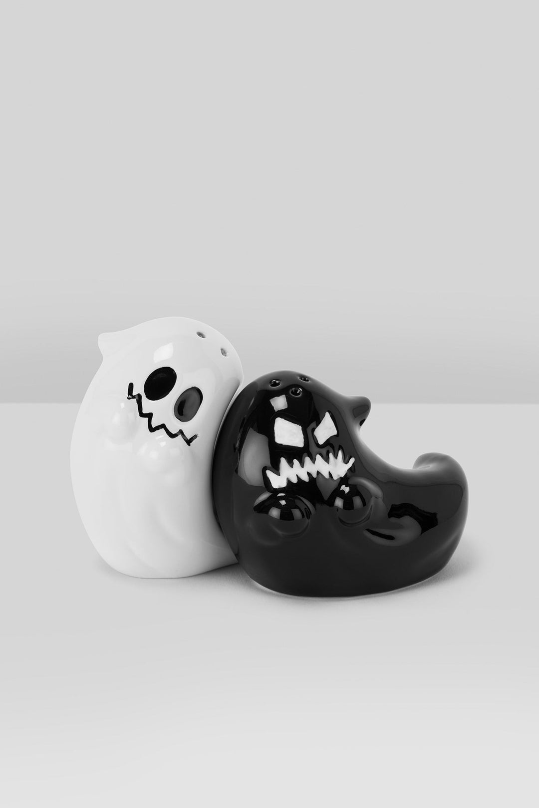 halloween ghost salt and pepper shakers