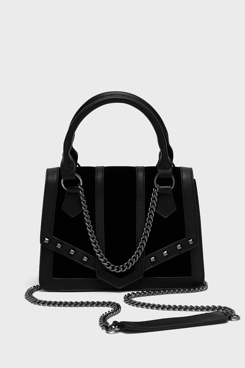 black vegan leathern chain strap handbag