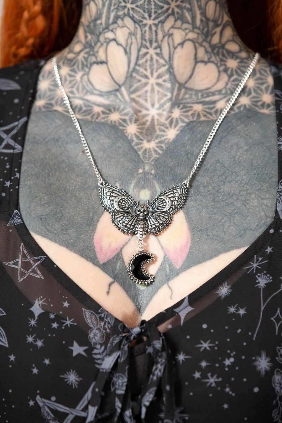 Night Flutter Necklace