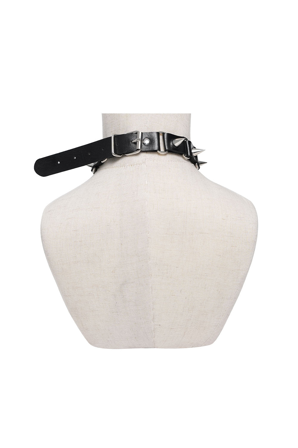 Devil Fashion spiked collar