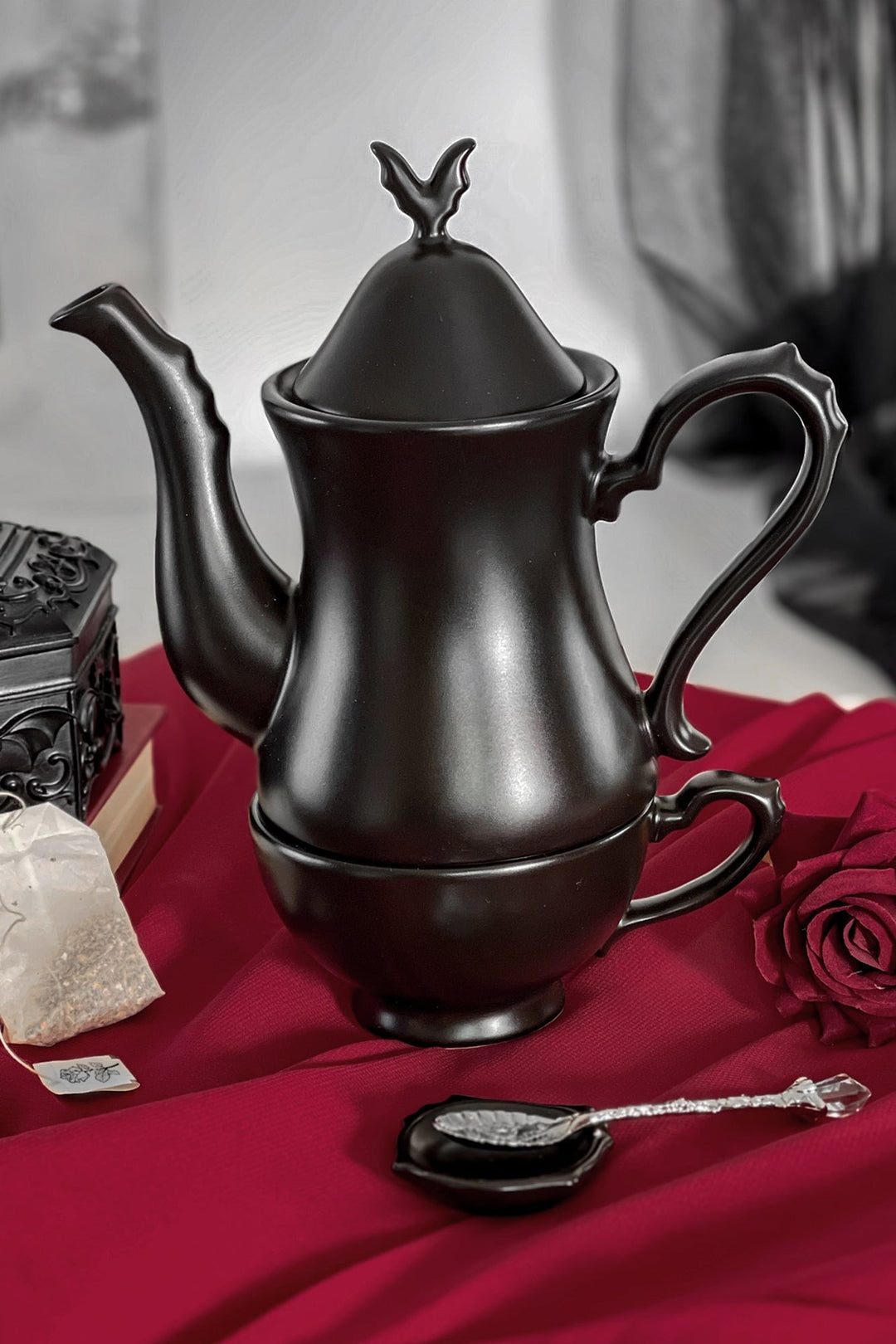 black ceramic victorian goth tea pot